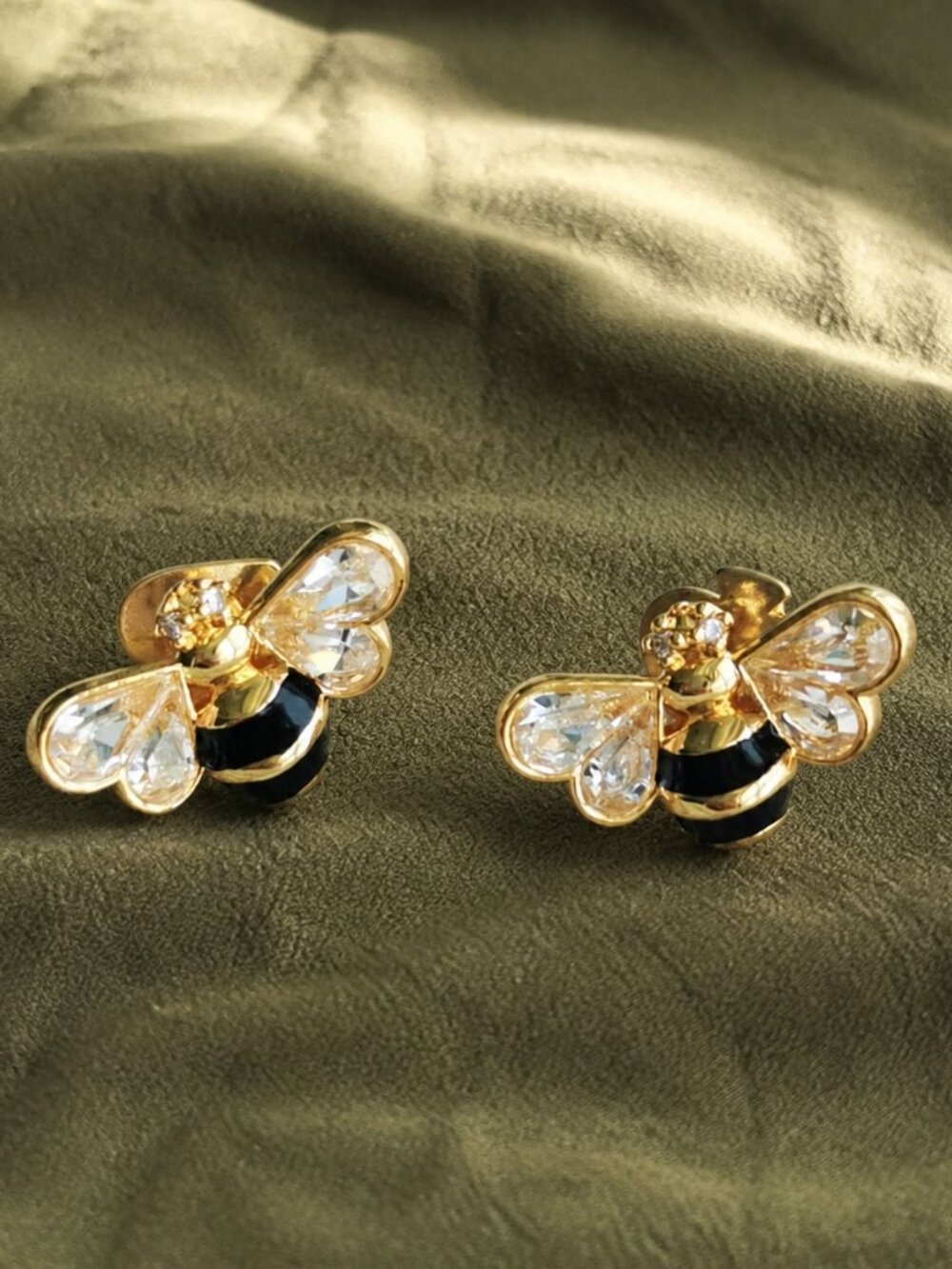 stone bee stud earrings gold